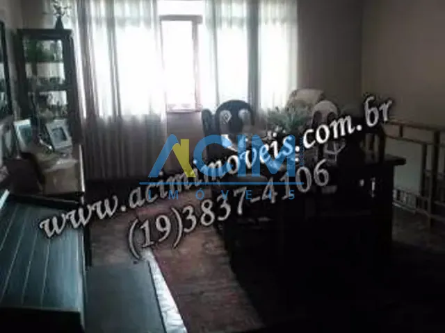 Casa com 270m² 3 quartos e 2 banheiros, à venda, no bairro Centro em Pedreira