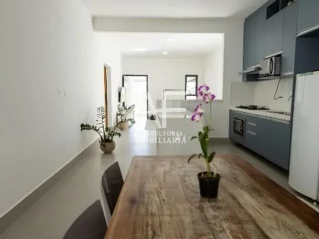 Casa com 275m² 3 quartos e 3 banheiros, à venda, no bairro Itapecerica em Taubaté