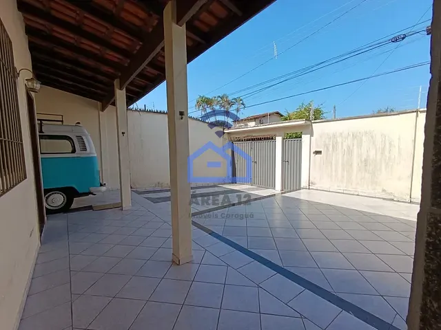 Casa com 235m² 3 quartos e 4 banheiros, à venda, no bairro Caputera em Caraguatatuba