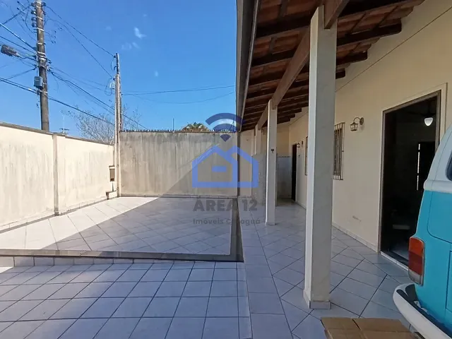 Casa com 235m² 3 quartos e 4 banheiros, à venda, no bairro Caputera em Caraguatatuba