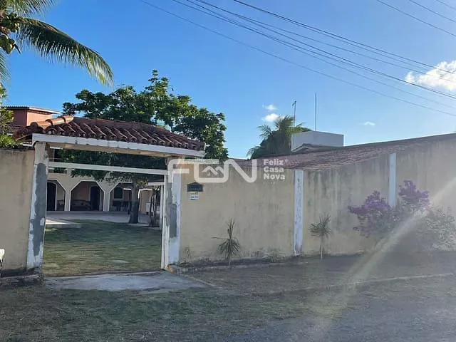 Casa 2 quartos e 2 banheiros, à venda, no bairro Arembepe (Abrantes) em Camaçari