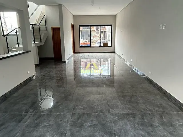 Casa com 213m² 3 quartos e 5 banheiros, à venda, no bairro Residencial Parque Imperial em Salto