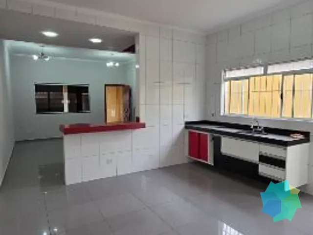 Casa com 150m² 2 quartos e 2 banheiros, à venda, no bairro Loteamento Terras de São Pedro e São Paulo em Salto