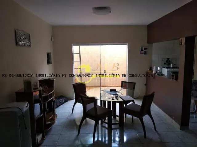 Casa com 360m² 3 quartos e 1 banheiro, à venda, no bairro Ademar de Barros em Campinas