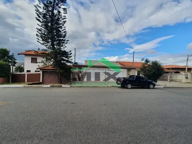 Casa com 133m² 2 quartos e 1 banheiro, à venda, no bairro Loteamento Loanda em Atibaia