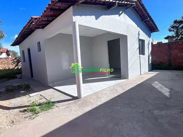 Casa com 200m² 2 quartos e 2 banheiros, à venda, no bairro Bairro Ciana em Altos
