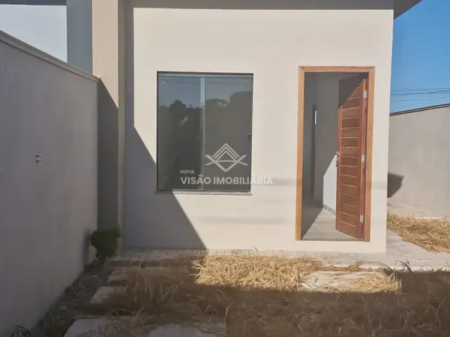Casa 2 quartos e 1 banheiro, à venda, no bairro Residencial Iguatemi em Sinop