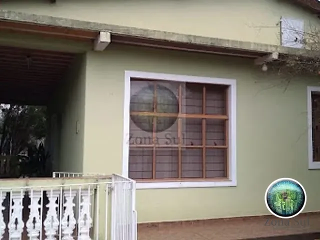 Casa com 700m² 4 quartos e 3 banheiros, à venda, no bairro Vila Dominguinho em Votorantim