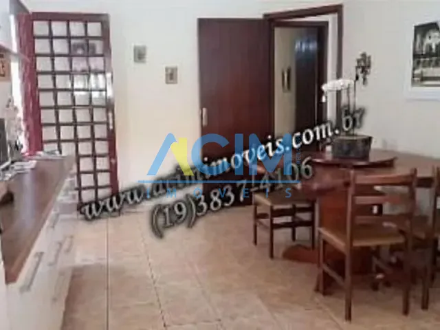 Casa com 300m² 4 quartos e 1 banheiro, à venda, no bairro Cruzeiro do Sul em Jaguariúna