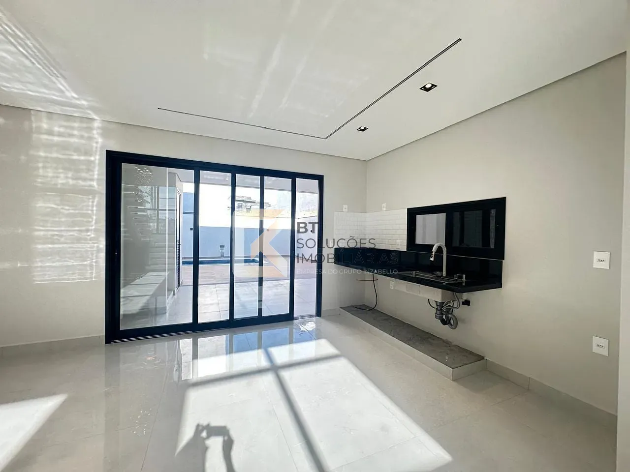 Casa, 3 quartos, 194 m² - Foto 8