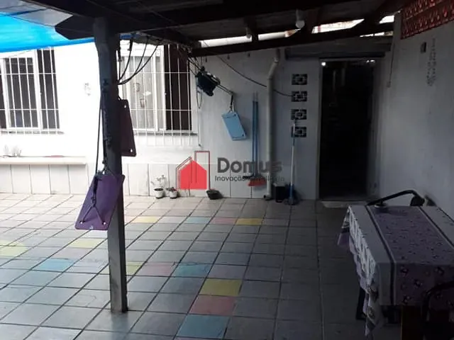 Casa com 250m², à venda, no bairro Centro em Tremembé