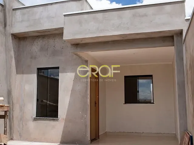 Casa 2 quartos e 2 banheiros, à venda, no bairro Jardim Triângulo em Formosa