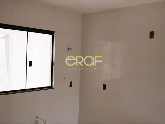 Casa 2 quartos e 2 banheiros, à venda, no bairro Jardim Triângulo em Formosa