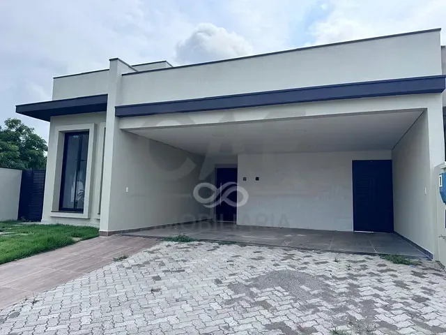Casa com 443m² 3 quartos e 2 banheiros, à venda, no bairro Residencial Flor D'Aldeia em Holambra