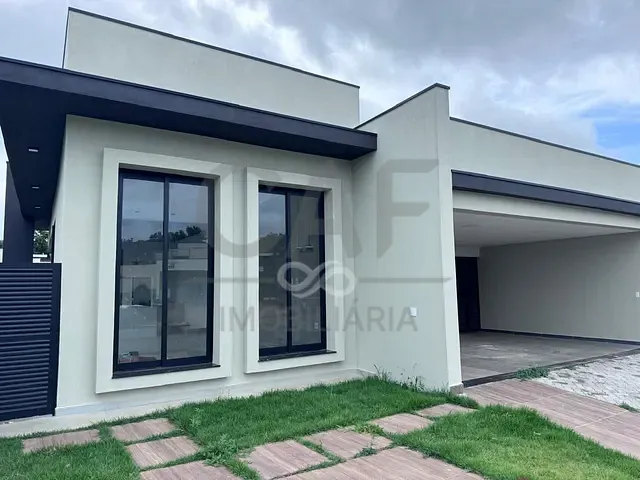 Casa com 443m² 3 quartos e 2 banheiros, à venda, no bairro Residencial Flor D'Aldeia em Holambra