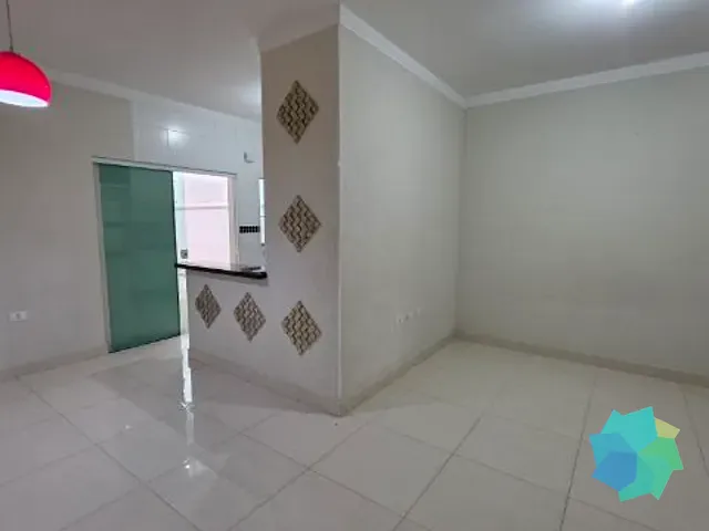 Casa com 150m² 2 quartos e 2 banheiros, à venda, no bairro Loteamento Terras de São Pedro e São Paulo em Salto