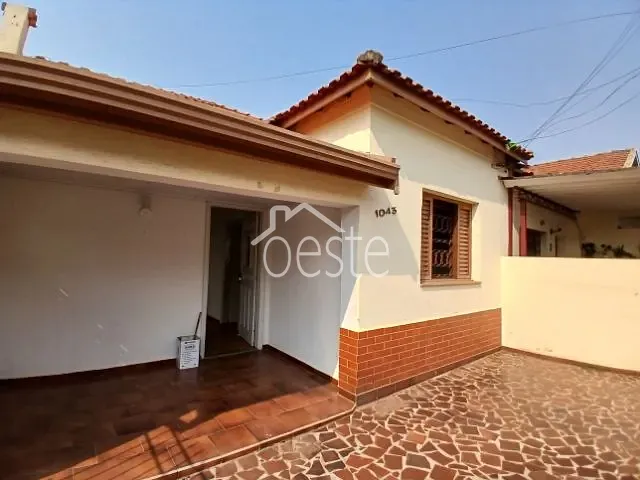 Casa com 125m² 2 quartos e 1 banheiro, para alugar, no bairro Centro em Santa Bárbara D'Oeste