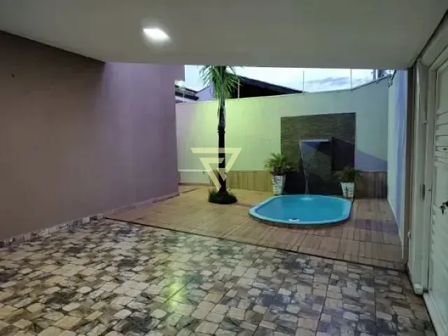 Casa com 250m² 3 quartos e 2 banheiros, à venda, no bairro Bonfim Paulista em Ribeirão Preto