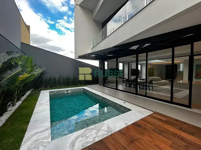 Casa com 460m² 4 quartos e 6 banheiros, à venda, no bairro Condomínio Residencial Alphaville I em São José dos Campos