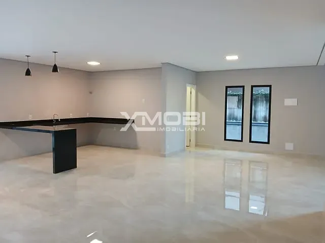 Casa com 360m² 3 quartos e 2 banheiros, à venda, no bairro CHACARA JARDIM PATELLI em Itupeva
