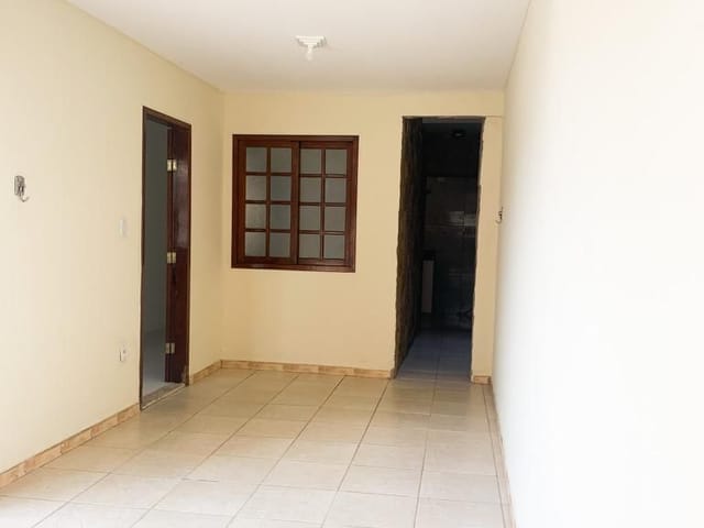 Casa com 192m² 3 quartos e 3 banheiros, à venda, no bairro Centro em Macaé
