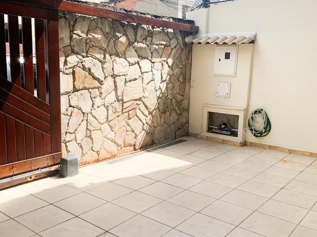 Casa com 192m² 3 quartos e 3 banheiros, à venda, no bairro Centro em Macaé