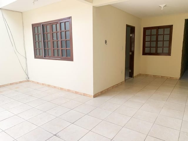 Casa com 192m² 3 quartos e 3 banheiros, à venda, no bairro Centro em Macaé