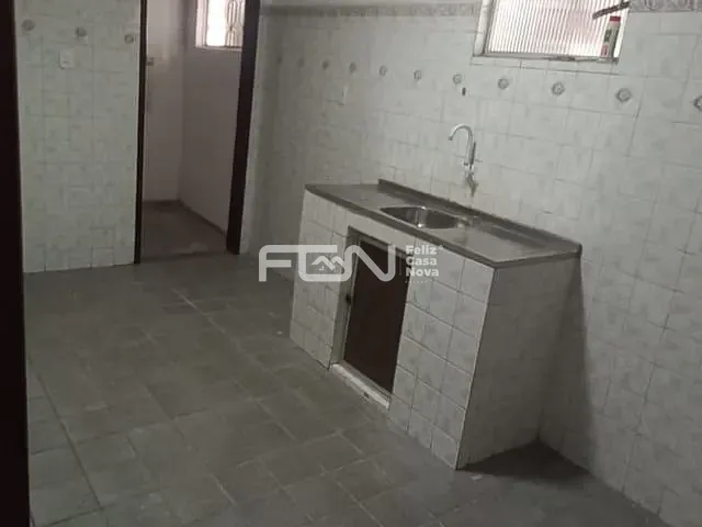 Casa 2 quartos e 2 banheiros, para alugar, no bairro Renascer - PHOC II em Camaçari