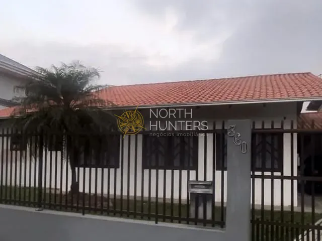 Casa com 120m² 3 quartos e 3 banheiros, à venda, no bairro Santo Antônio em Joinville