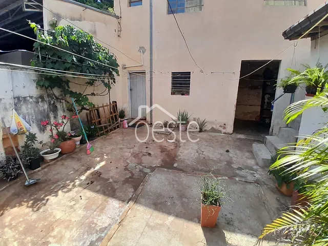 Casa com 1m² 5 quartos e 3 banheiros, à venda, no bairro Centro em Santa Bárbara D'Oeste