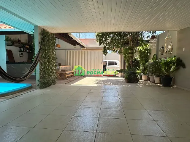 Casa com 276m² 3 quartos e 4 banheiros, à venda, no bairro Frei Higino em Parnaíba