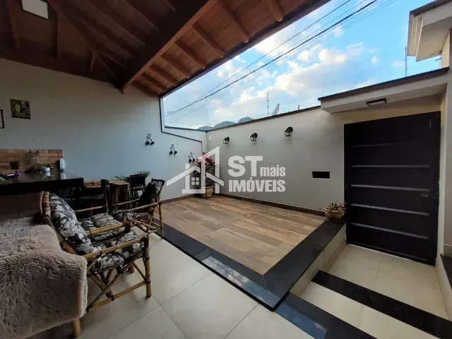 Casa com 200m² 3 quartos e 2 banheiros, à venda, no bairro Portal da Mantiqueira em Andradas