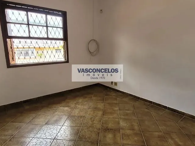 Casa com 190m² 2 quartos e 1 banheiro, à venda ou para alugar, no bairro Centro em São José Dos Campos