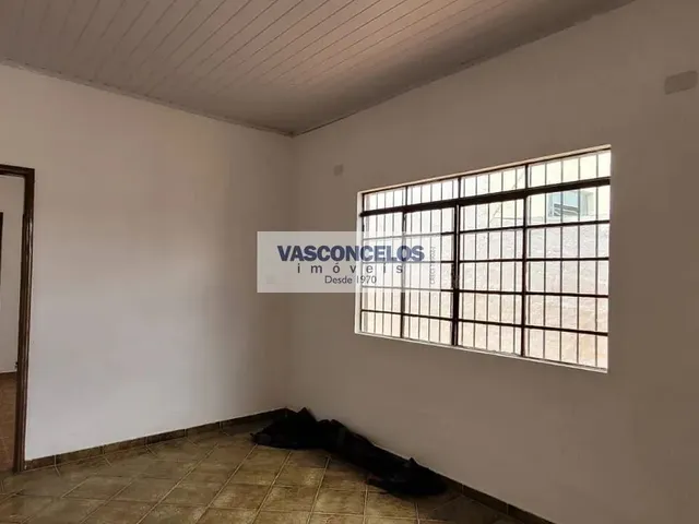 Casa com 190m² 2 quartos e 1 banheiro, à venda ou para alugar, no bairro Centro em São José Dos Campos