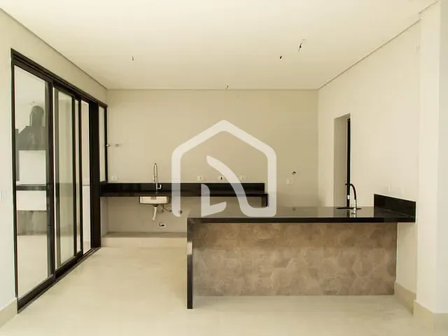 Casa com 480m² 5 quartos e 6 banheiros, à venda, no bairro Alphaville em Santana de Parnaíba