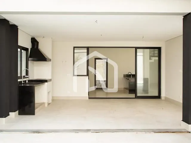 Casa com 480m² 5 quartos e 6 banheiros, à venda, no bairro Alphaville em Santana de Parnaíba