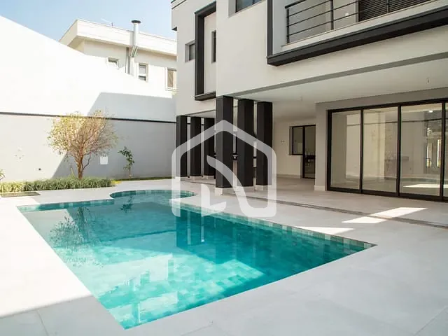 Casa com 480m² 5 quartos e 6 banheiros, à venda, no bairro Alphaville em Santana de Parnaíba