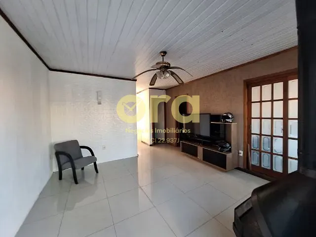 Casa com 155m² 2 quartos e 1 banheiro, à venda, no bairro Fragata em Pelotas