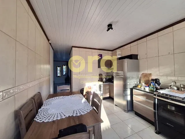 Casa com 155m² 2 quartos e 1 banheiro, à venda, no bairro Fragata em Pelotas
