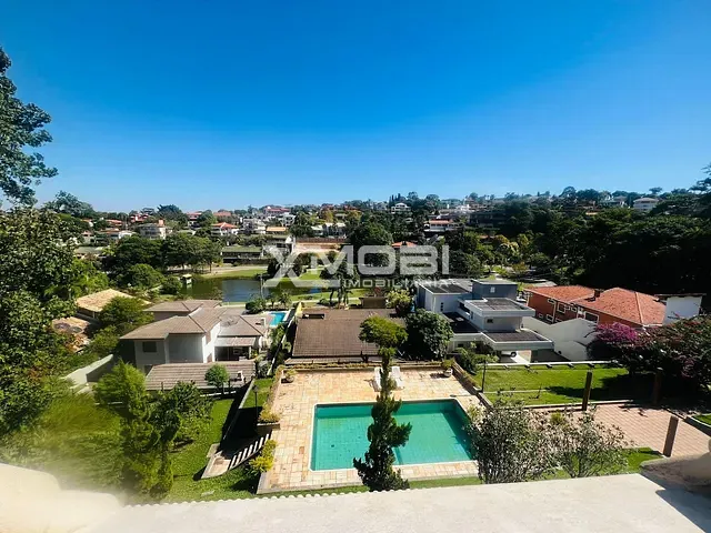 Casa com 2400m² 3 quartos e 4 banheiros, à venda, no bairro Marambaia em Vinhedo