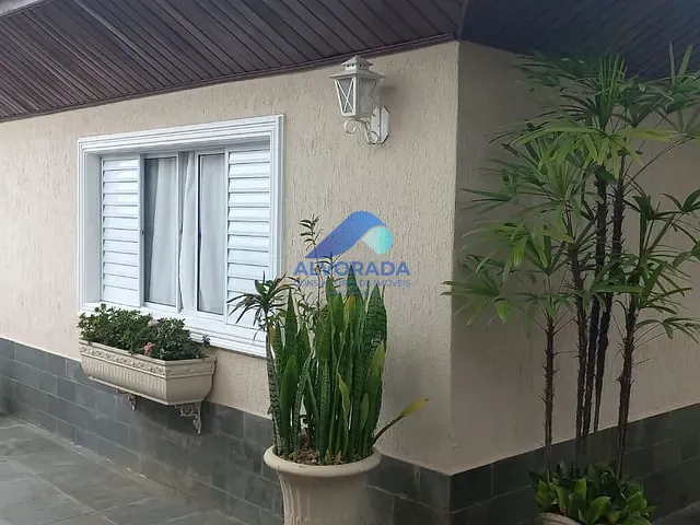 Casa com 625m² 5 quartos e 4 banheiros, à venda ou para alugar, no bairro Palmeiras de São José em São José dos Campos