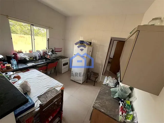 Casa 2 quartos e 2 banheiros, à venda, no bairro Golfinhos em Caraguatatuba