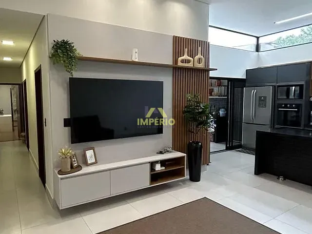 Casa com 236m² 3 quartos e 3 banheiros, à venda, no bairro Jardim Guarujá em Salto