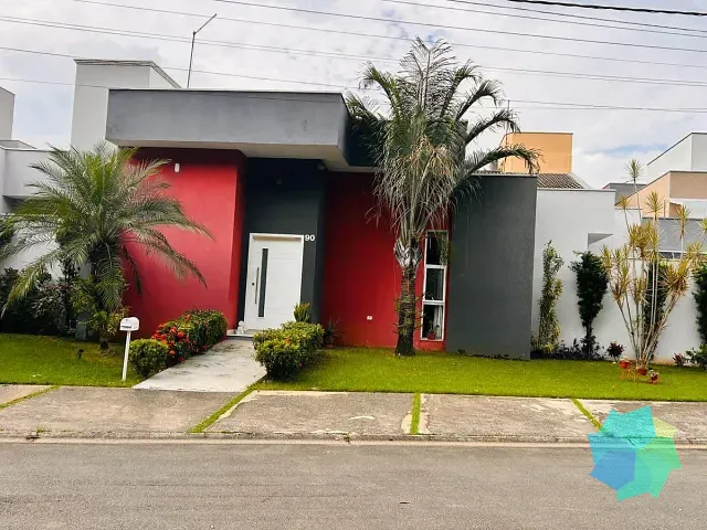 Casa com 277m² 3 quartos e 2 banheiros, à venda, no bairro Centro em Salto