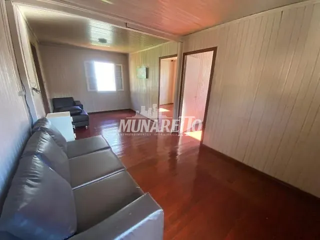 Casa com 75m² 2 quartos e 2 banheiros, para alugar, no bairro Jardim em Concórdia