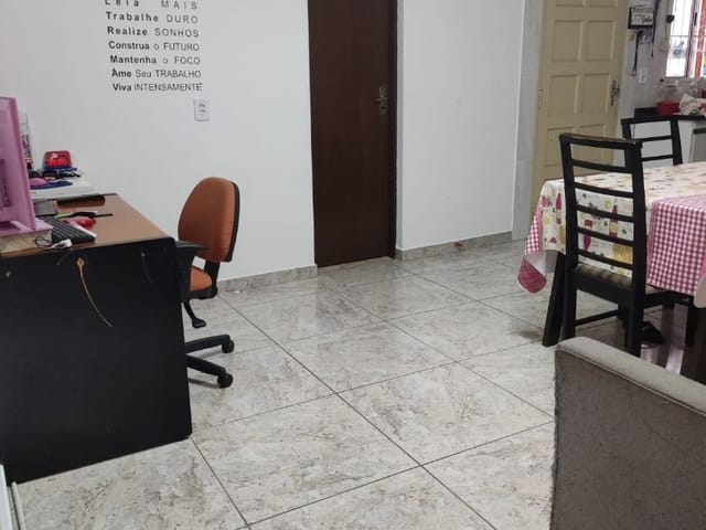 Casa com 200m² 3 quartos e 2 banheiros, à venda, no bairro Jardim Fraternidade em São Paulo