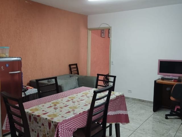 Casa com 200m² 3 quartos e 2 banheiros, à venda, no bairro Jardim Fraternidade em São Paulo