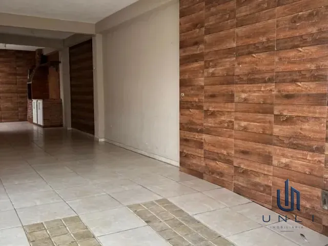 Casa 4 quartos e 2 banheiros, à venda, no bairro Parque das Ilhas em Volta Redonda