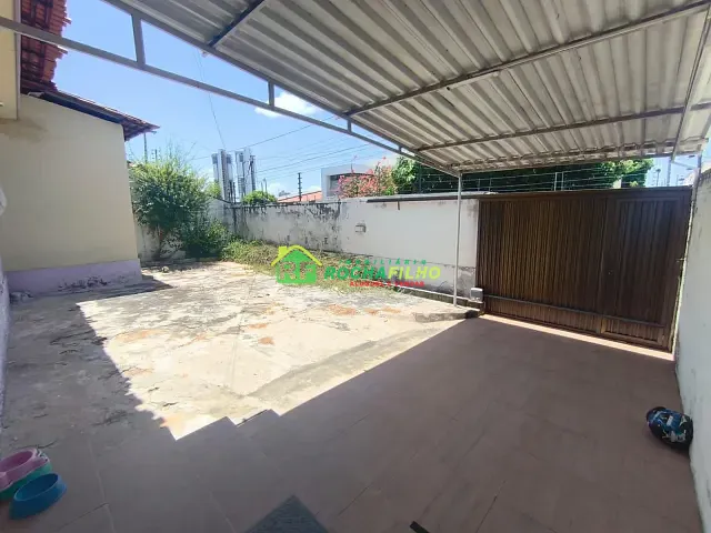 Casa 4 quartos e 4 banheiros, à venda, no bairro São Cristóvão em Teresina