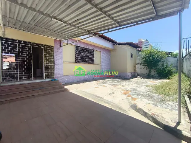 Casa 4 quartos e 4 banheiros, à venda, no bairro São Cristóvão em Teresina